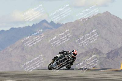 media/Nov-16-2025-Race Pace (Sun) [[8c5fa54630]]/Verified Riders/5-Turn 9 (1135am)/